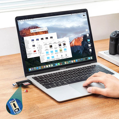 Αναγνώστης καρτών USB / USB-C UGREEN CM304, SD - microSD, Μαύρο 