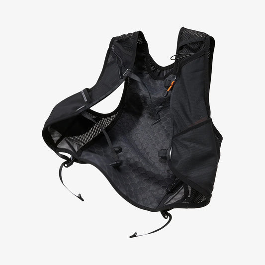 Spigen Dynamic Shield Running Vest A721, Size M - L, Black AMP10224
